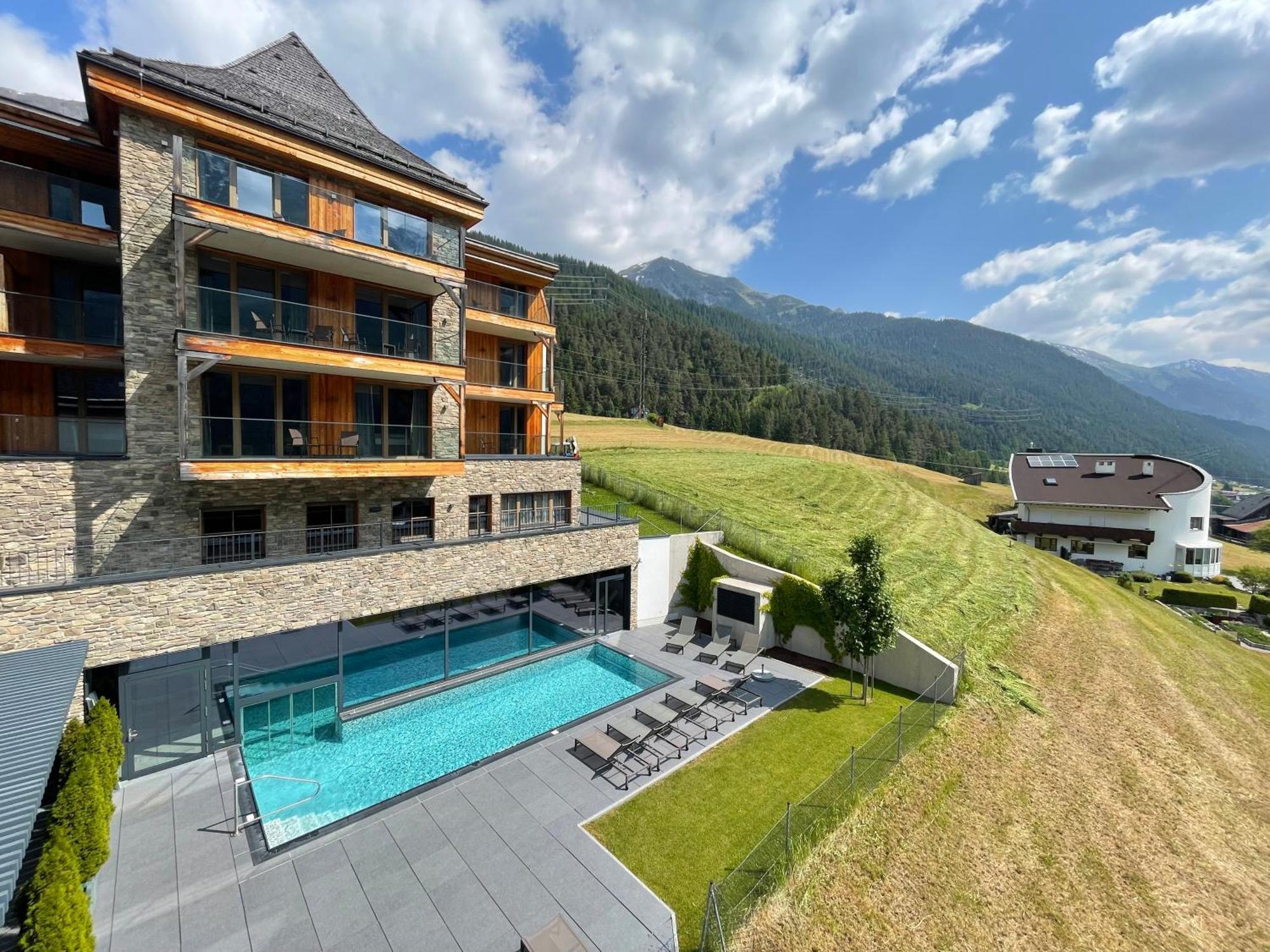 Mountain Spa Residences Sankt Anton am Arlberg Ngoại thất bức ảnh